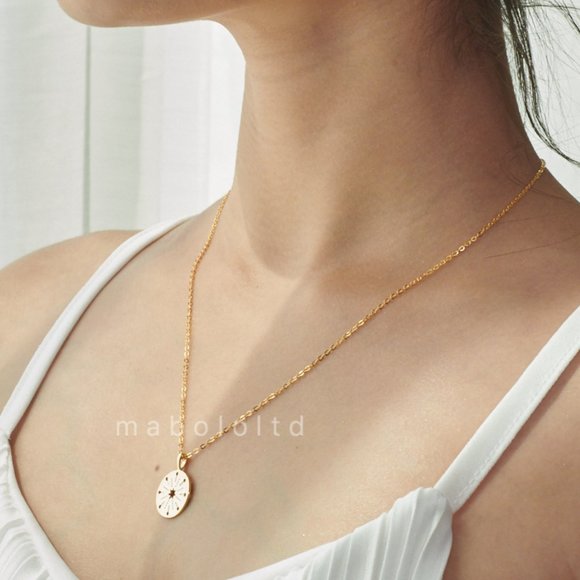 18K Gold Starlight Gold Pendant Necklace - Picture 10 of 14